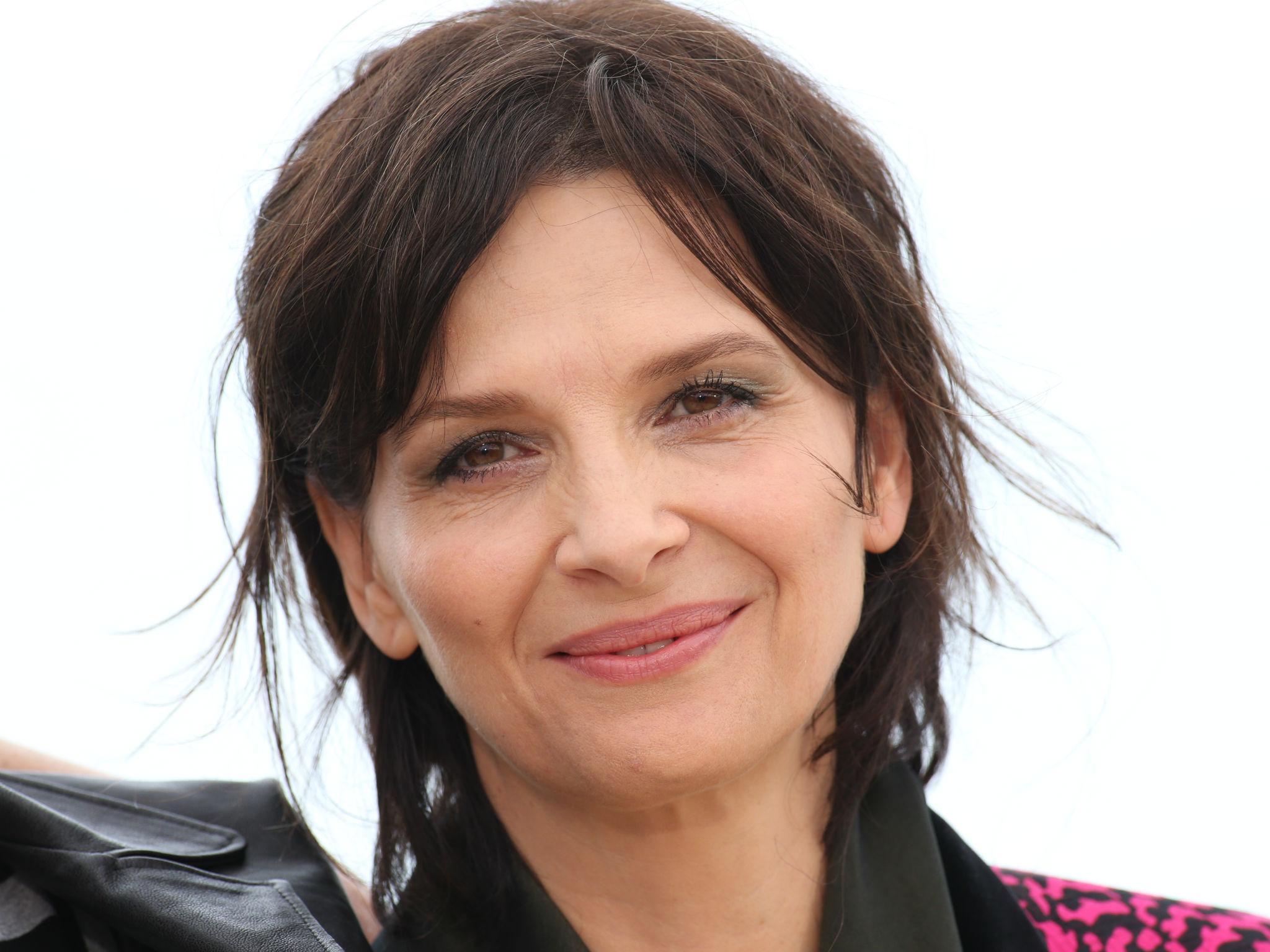 Juliette Binoche Wallpapers