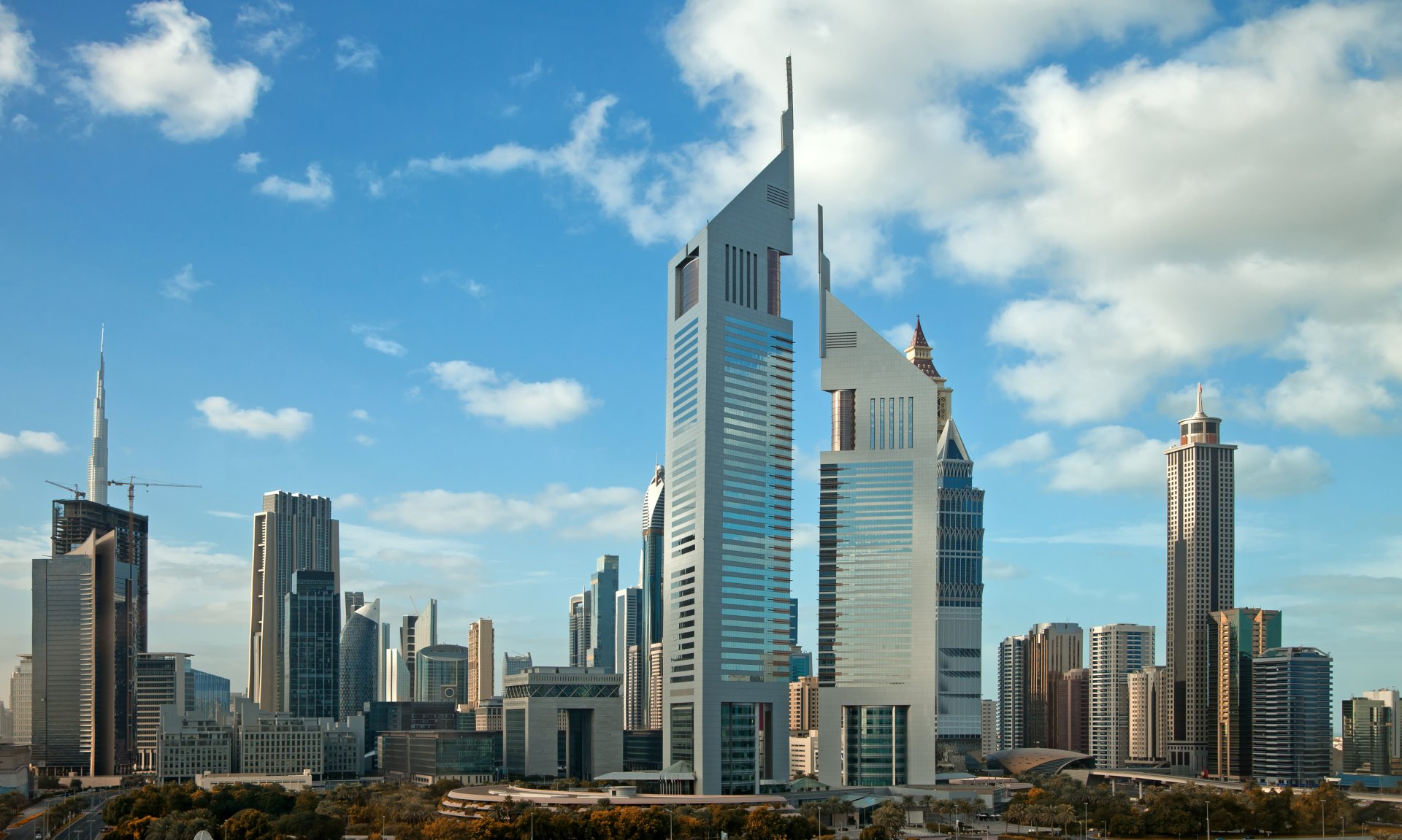 Jumeirah Emirates Tower Hotel Wallpapers