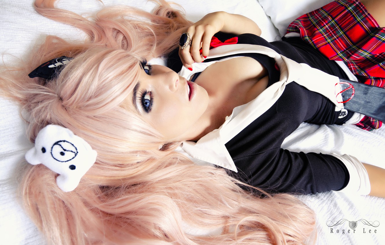 Junko Enoshima Wallpapers