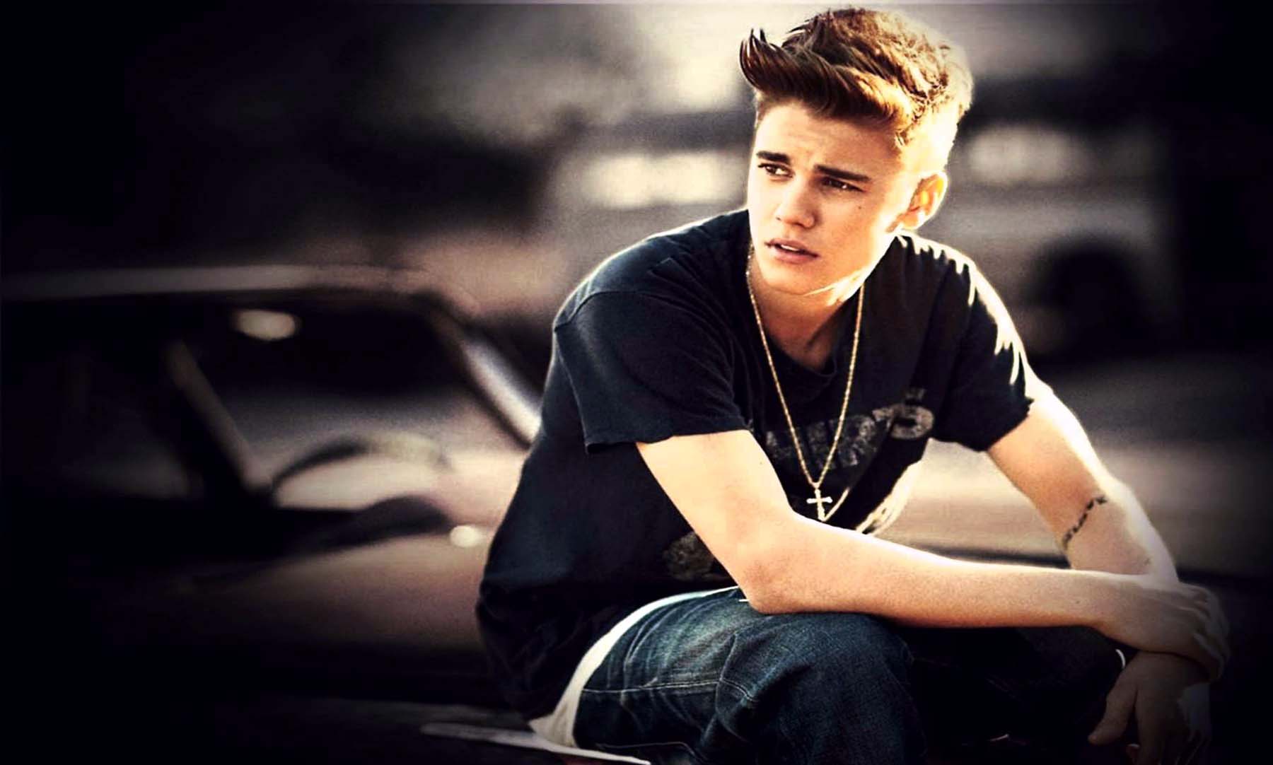 Justin Bieber Desktop Wallpapers