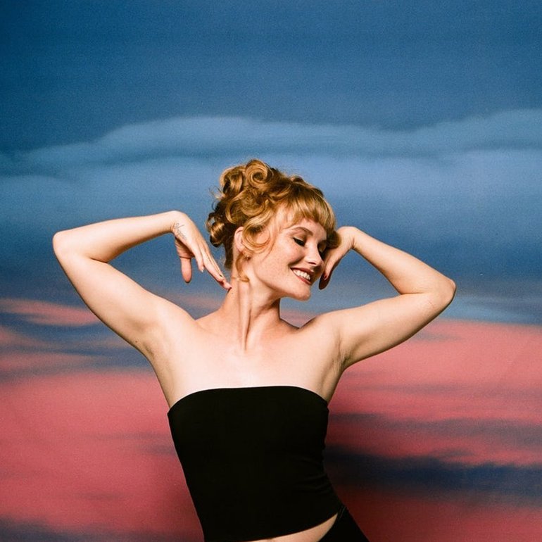 Kacy Hill Wallpapers