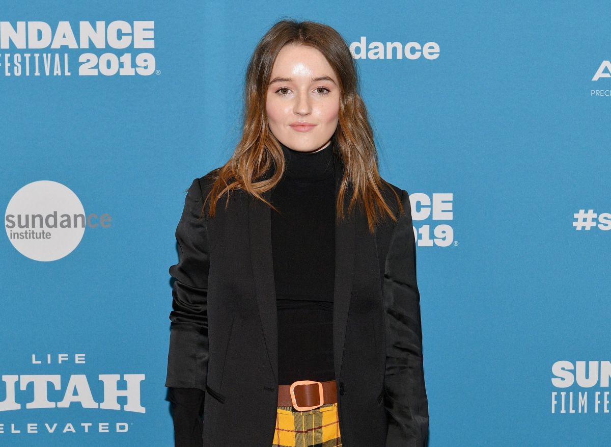 Kaitlyn Dever 4K Wallpapers