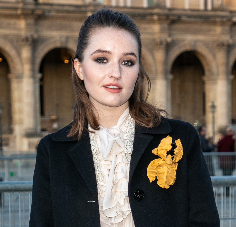 Kaitlyn Dever Actress 2021 Wallpapers