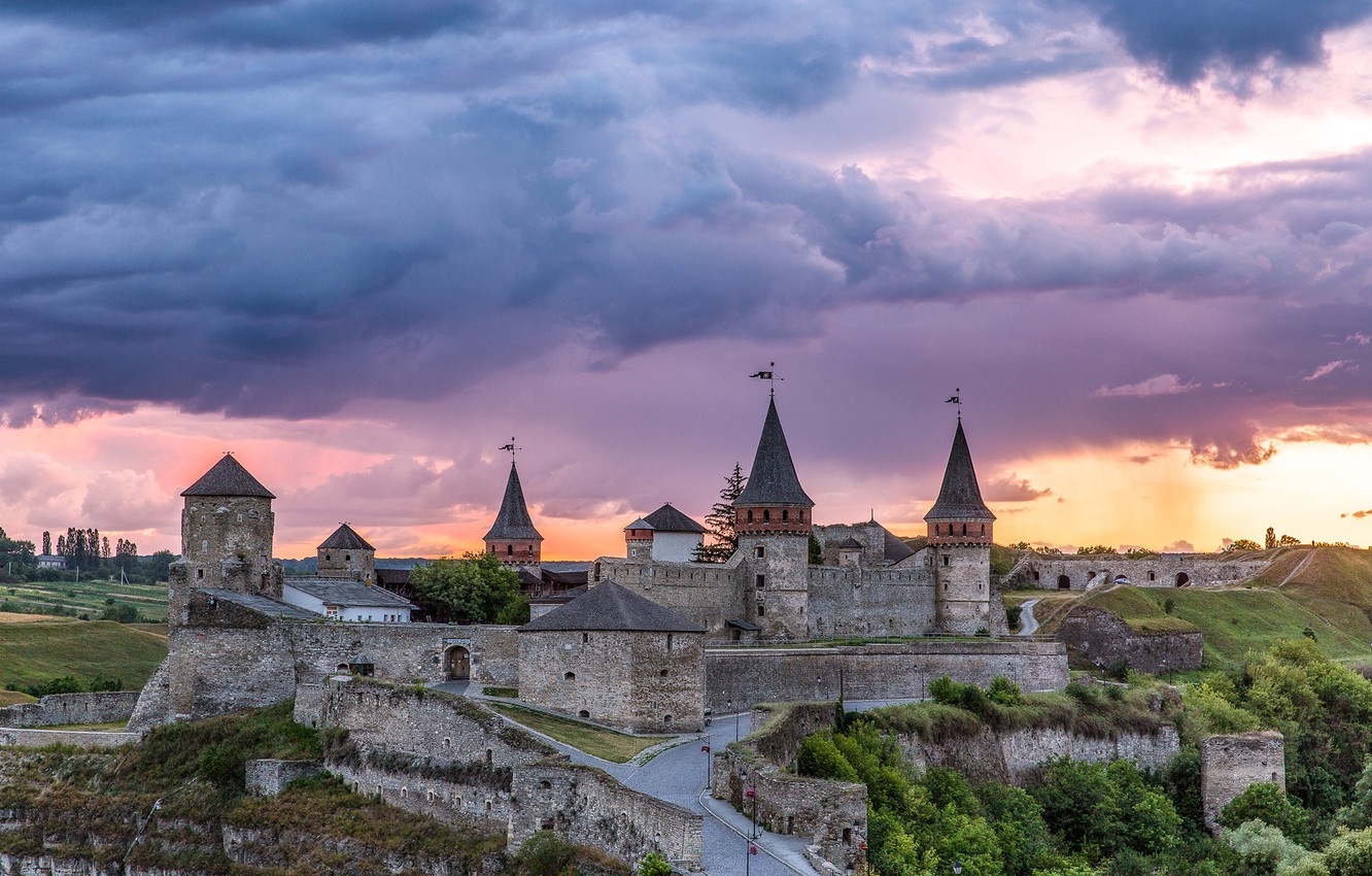 Kamianets-Podilskyi Castle Wallpapers