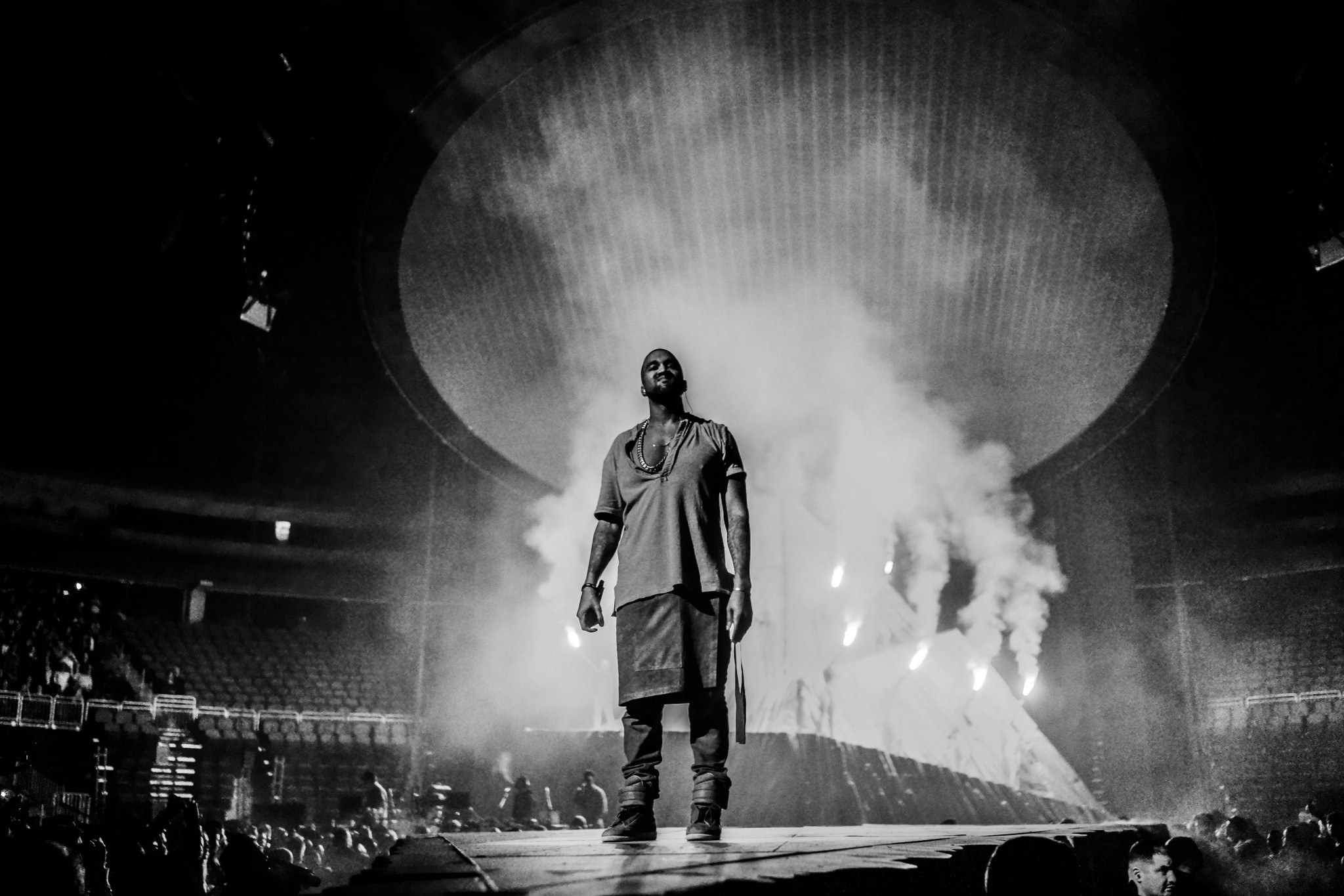 Kanye West Concert Pictures Wallpapers