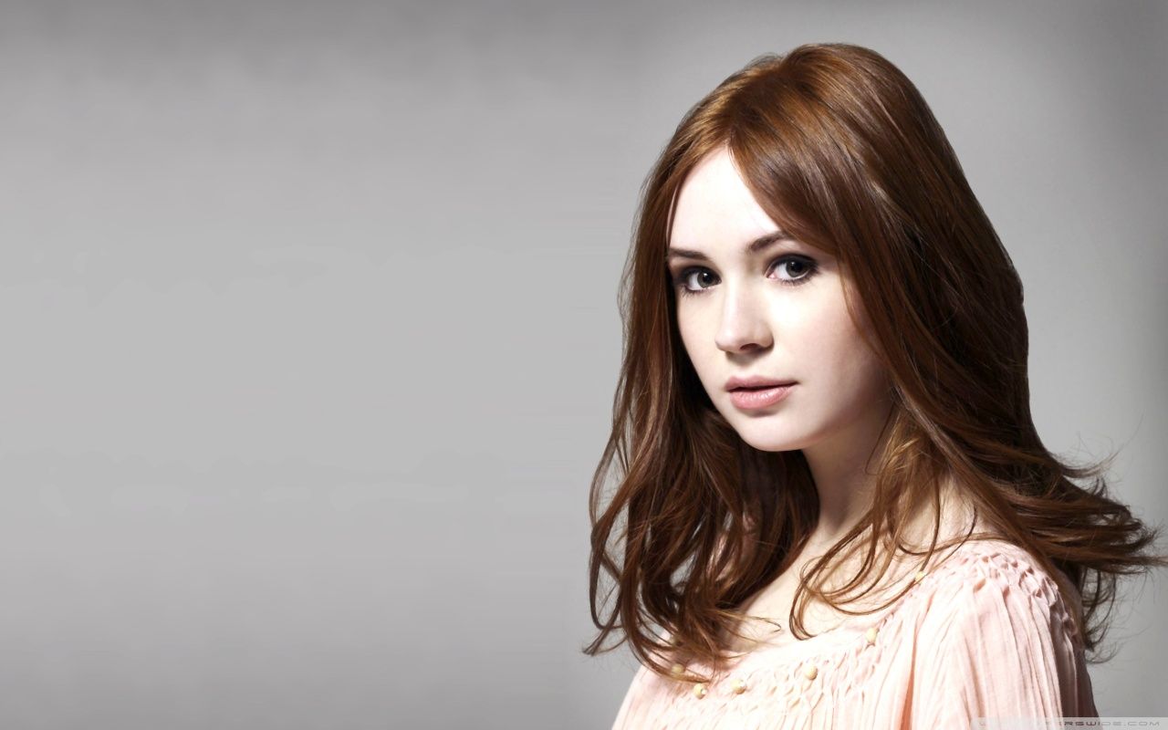 Karen Gillan Actress 2021 New Wallpapers