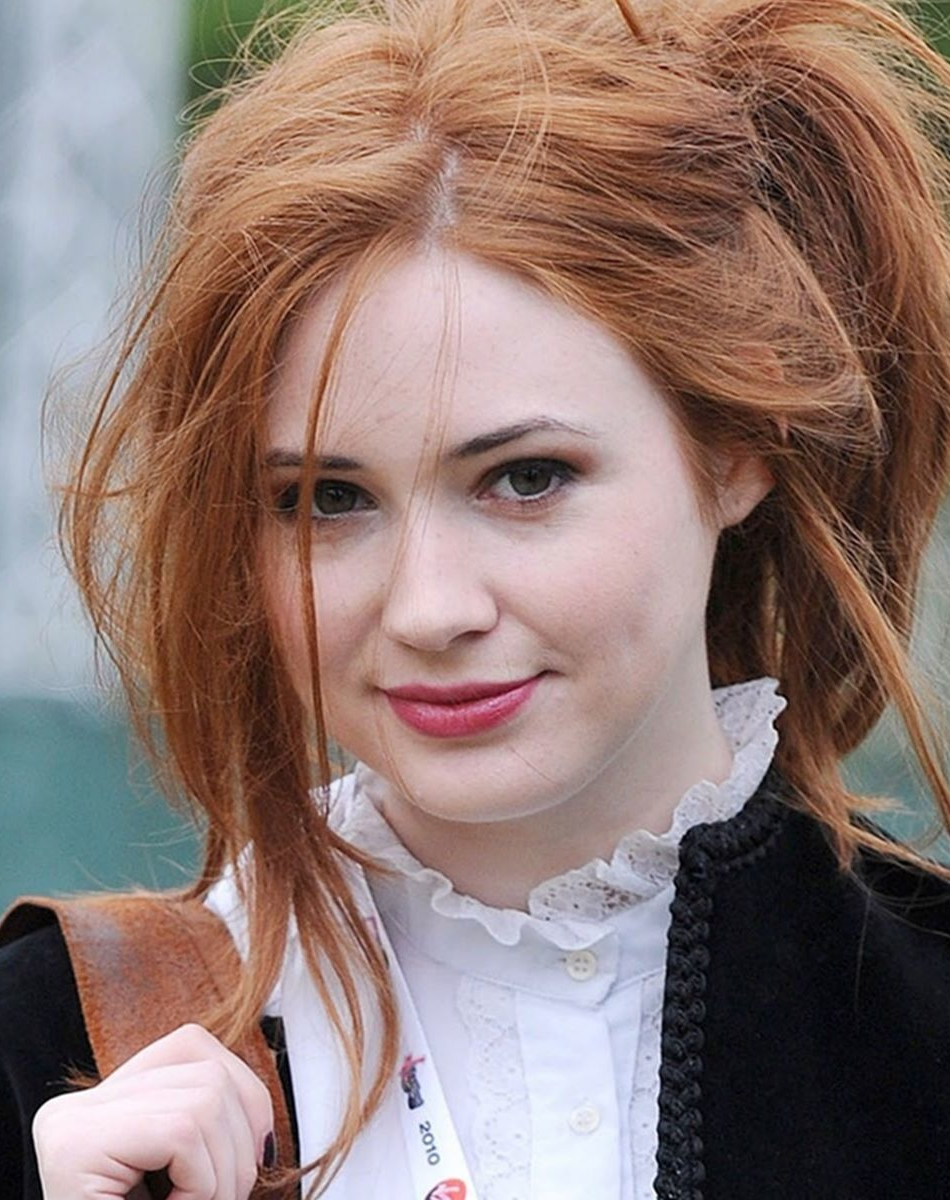 Karen Gillan Portrait Wallpapers