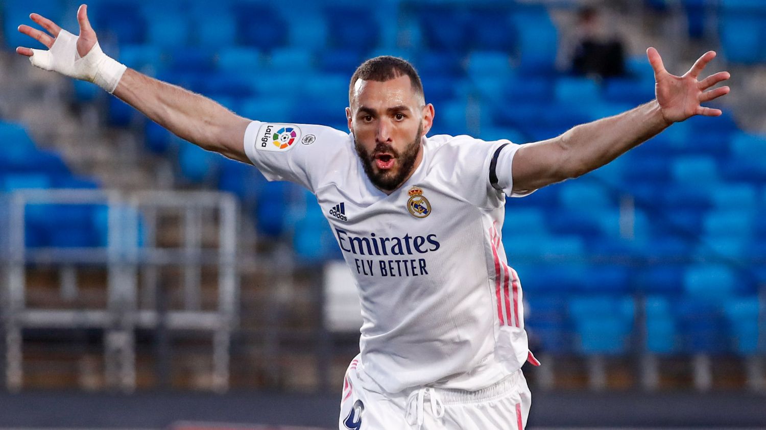 Karim Benzema Real Madrid 2021 Wallpapers