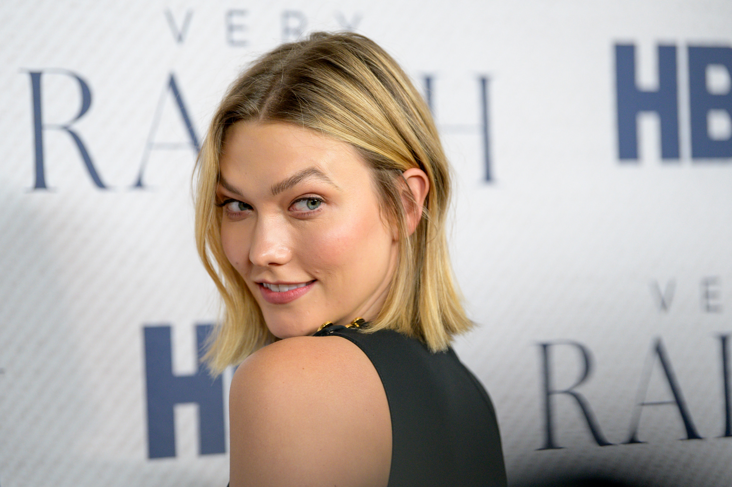 Karlie Kloss Project Runway Wallpapers