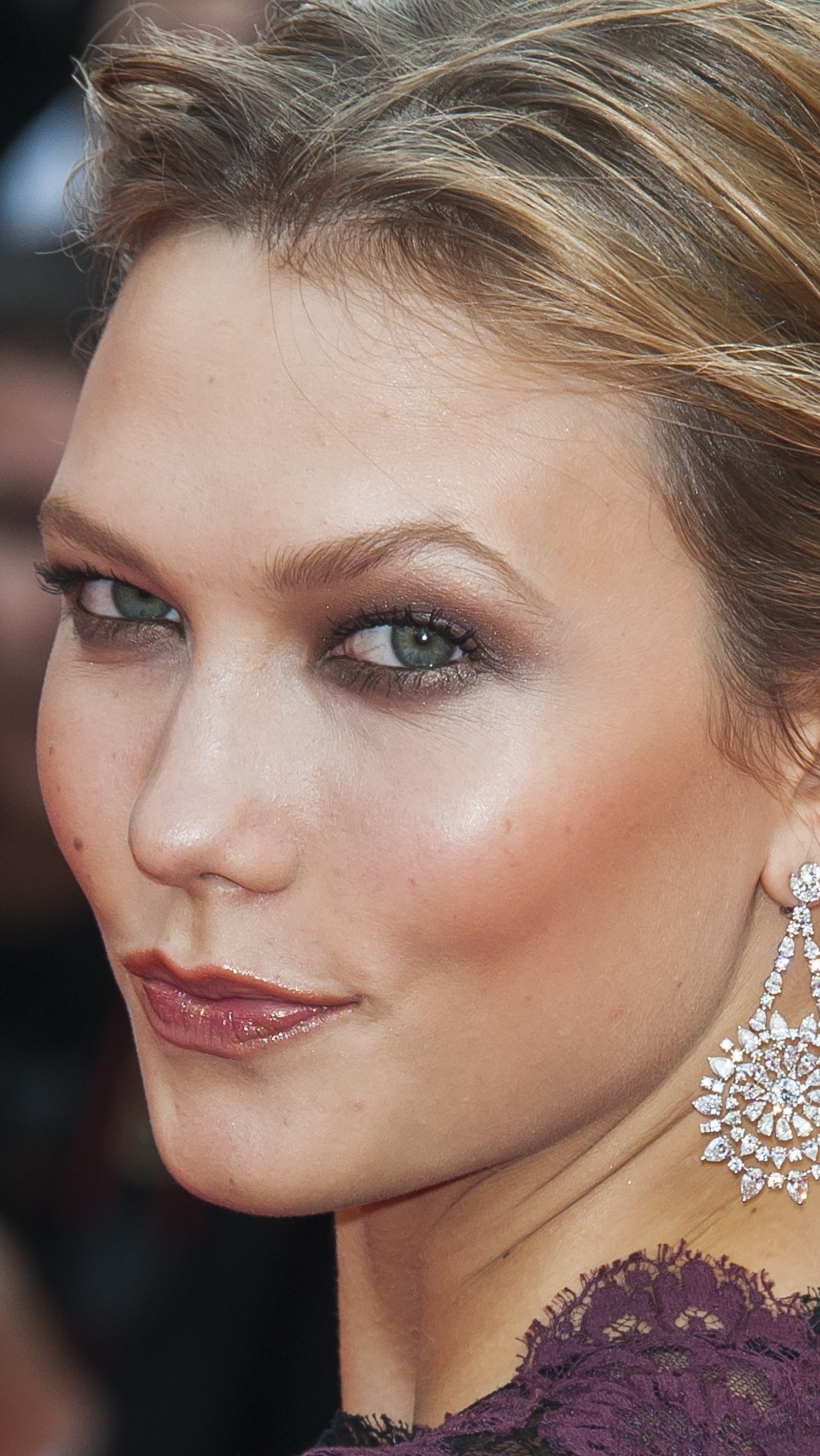 Karlie Kloss Wallpapers