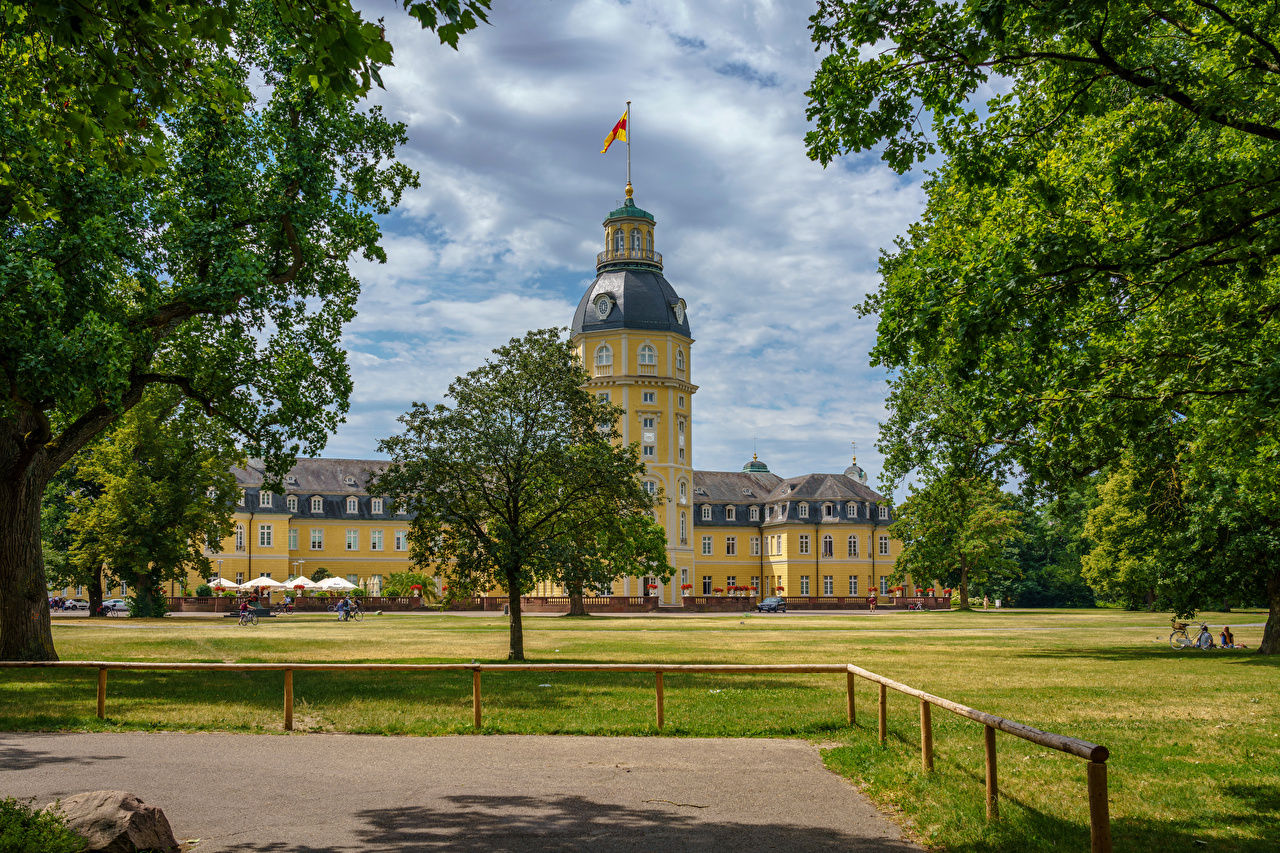 Karlsruhe Palace Wallpapers