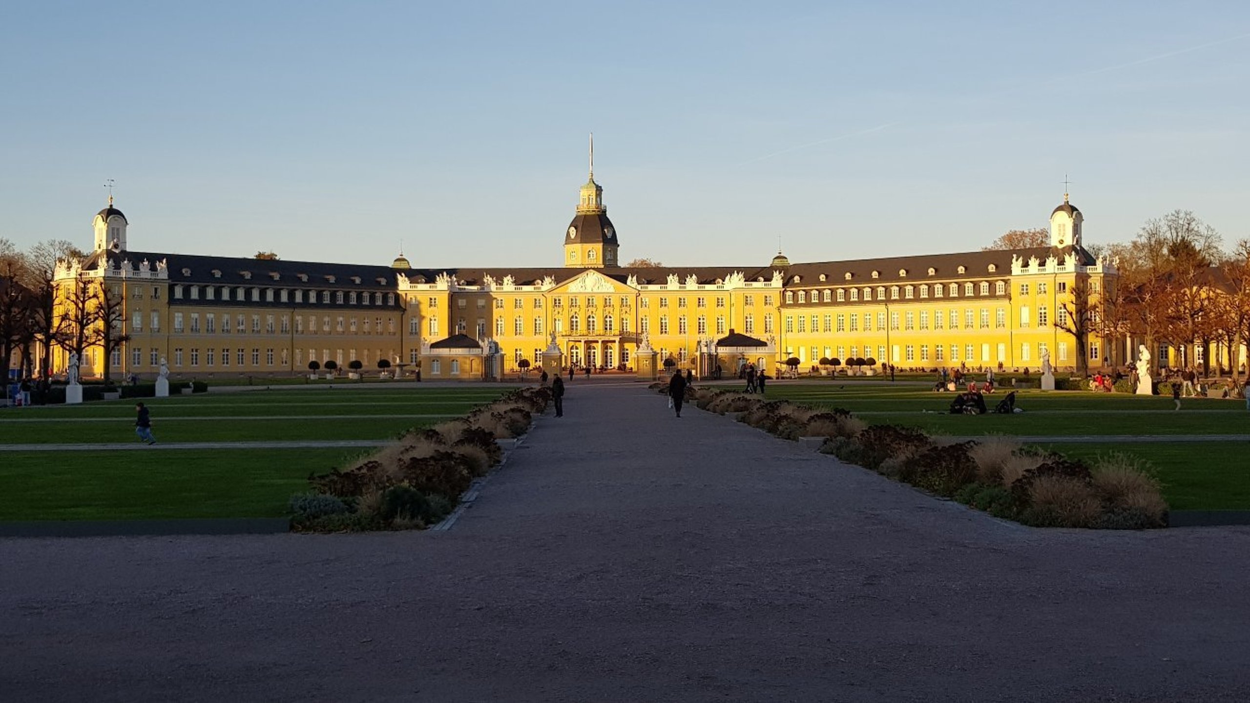 Karlsruhe Palace Wallpapers