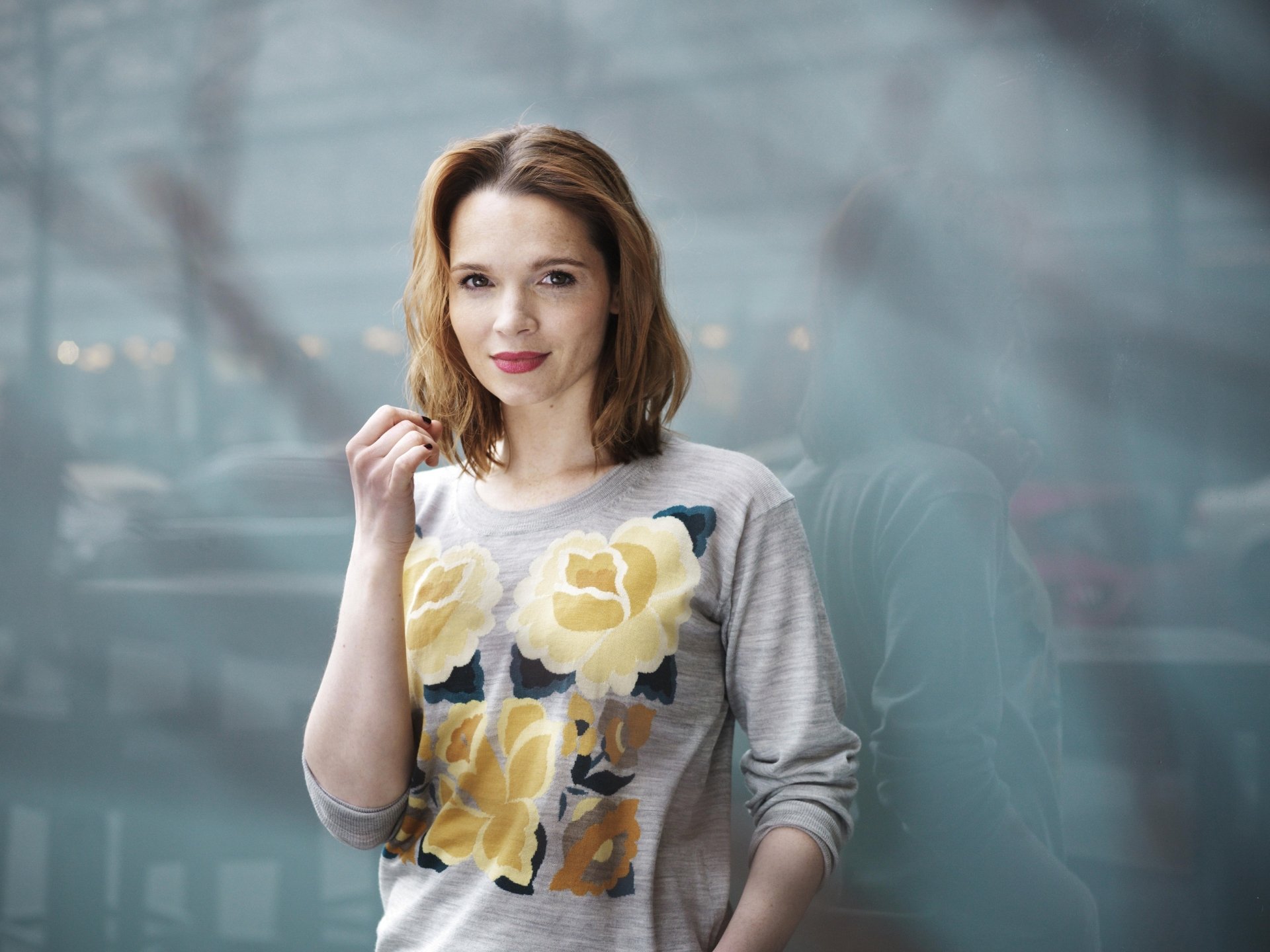 Karoline Herfurth Wallpapers