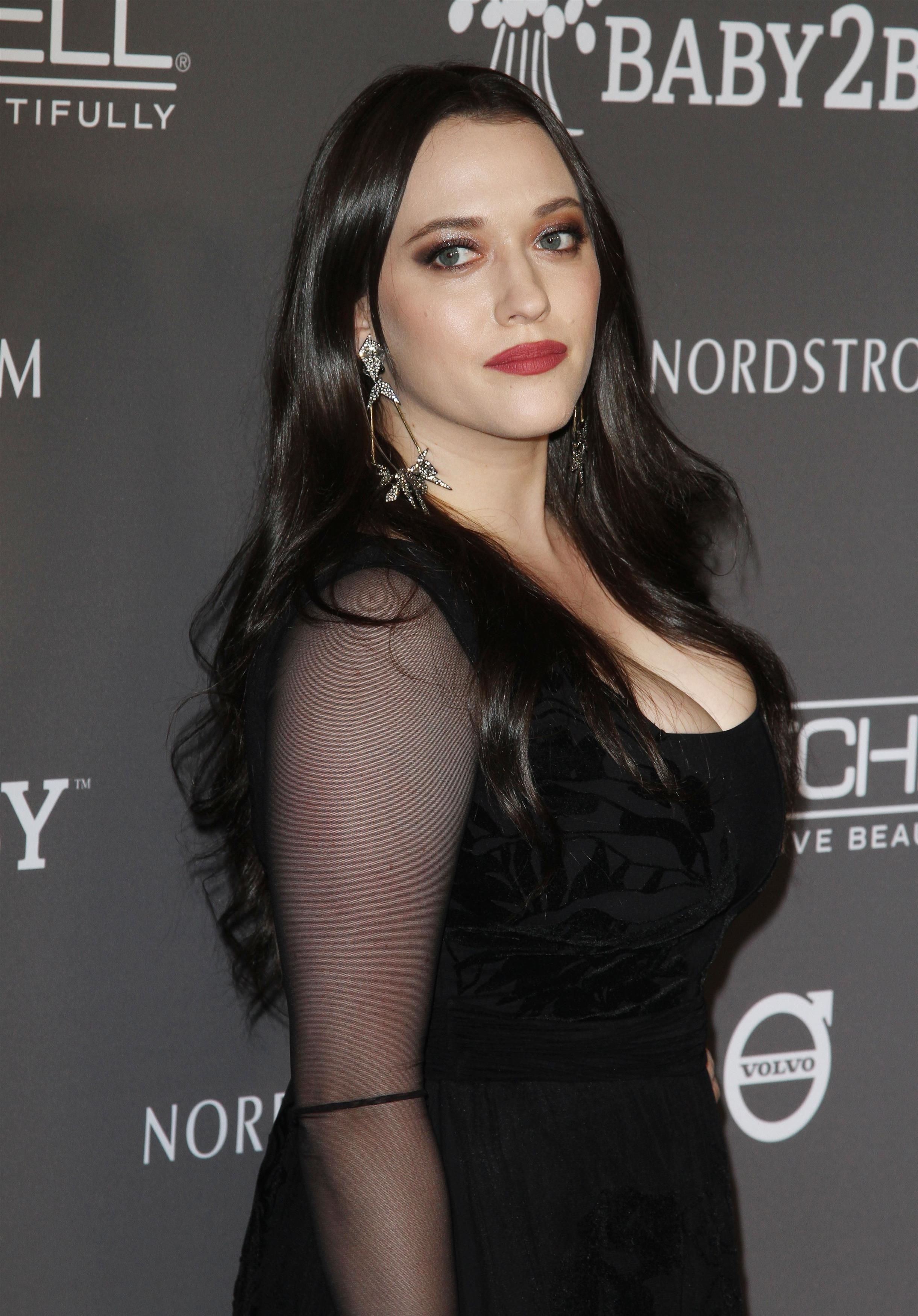 Kat Dennings in Black 2017 Wallpapers