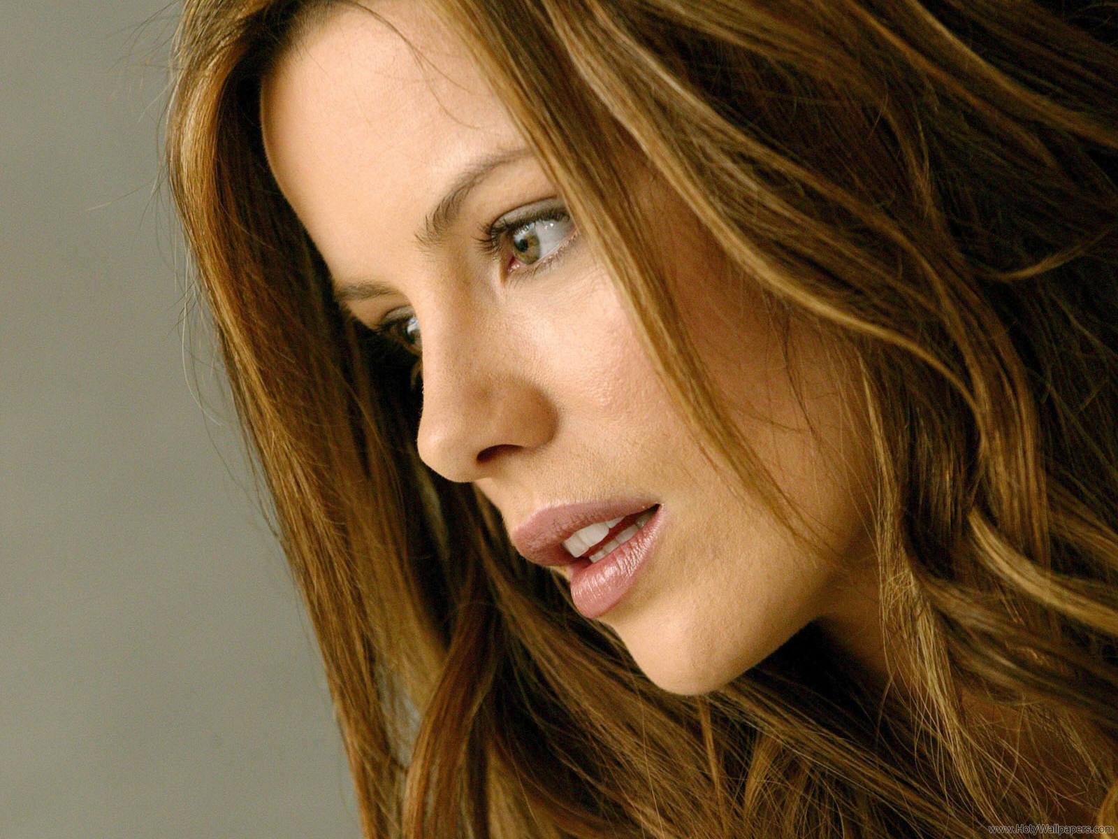 Kate Beckinsale New Hair Cut Pic Wallpapers