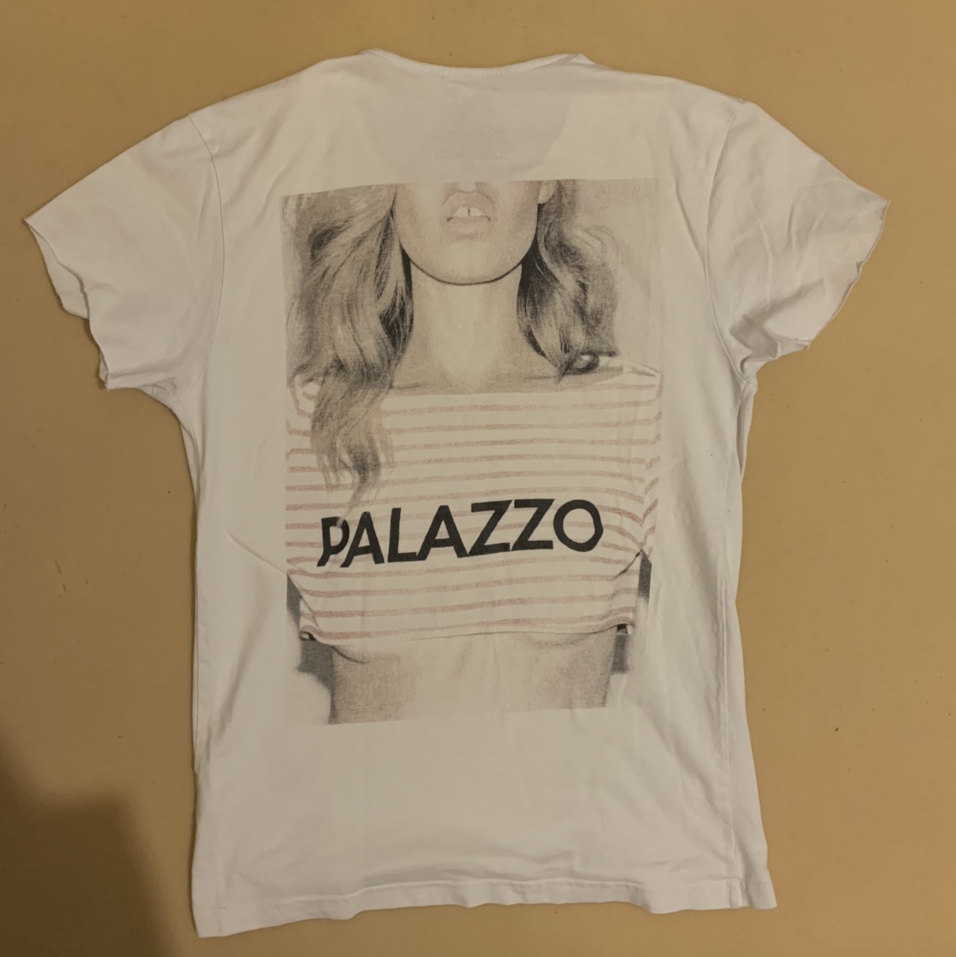 Kate Moss T-Shirt Images Wallpapers