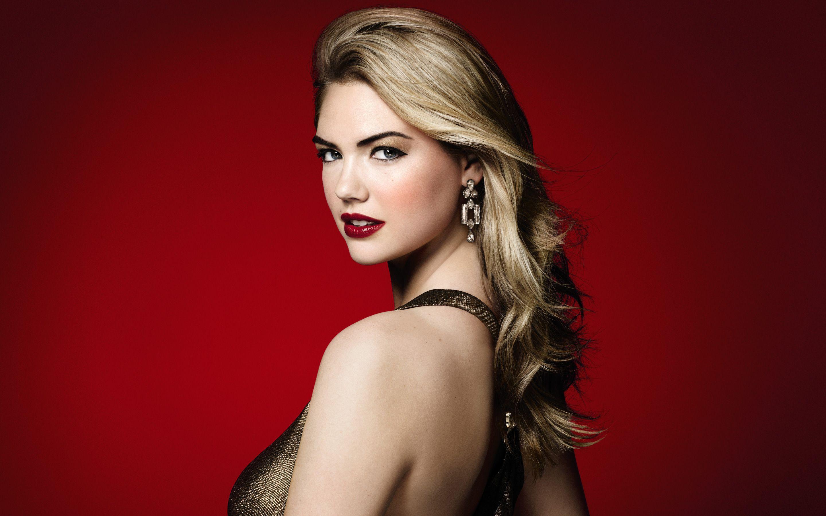 Kate Upton New Look Wallpapers