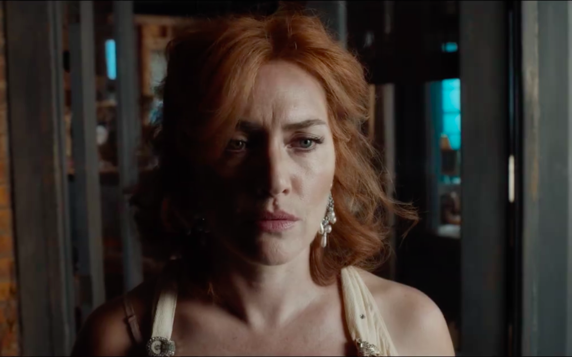 Kate Winslet From Wonder Wheel Wallpapers