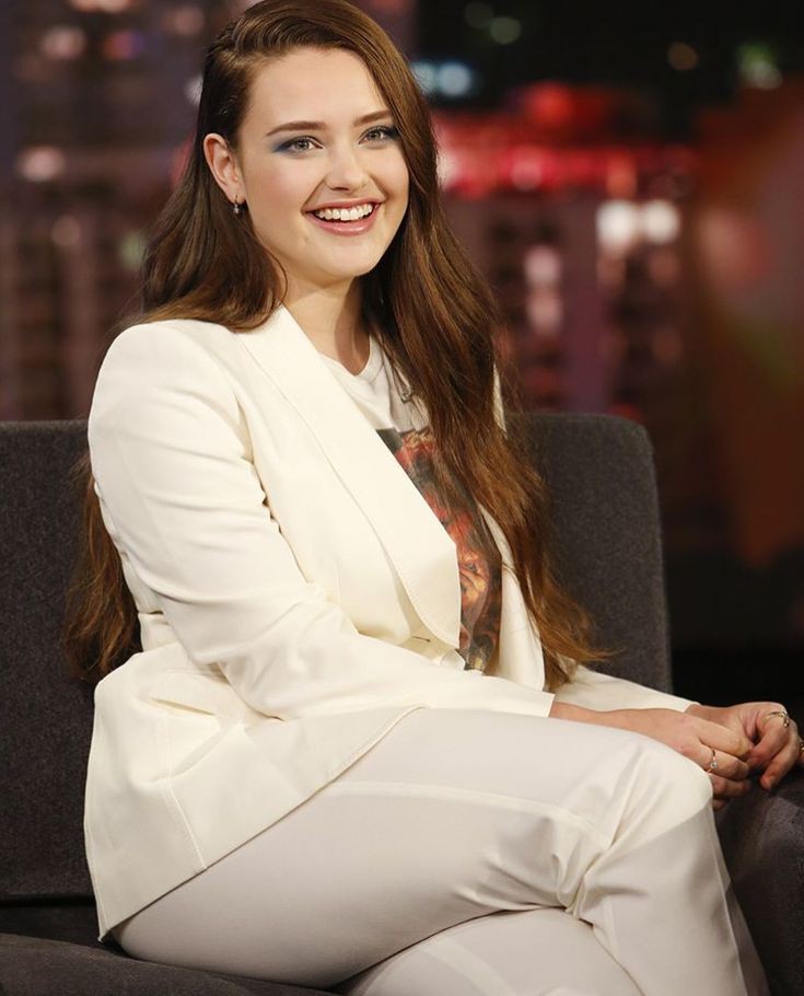 Katherine Langford 13 Reasons Why Actress 2018 Wallpapers