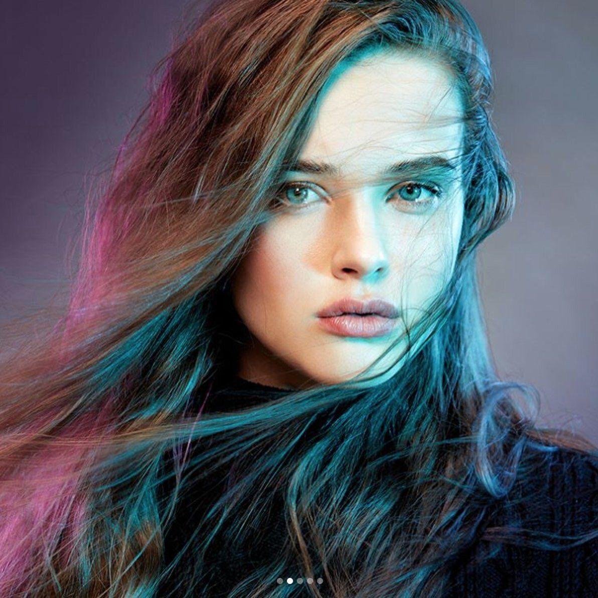 Katherine Langford 13 Reasons Why Season 2 Wallpapers