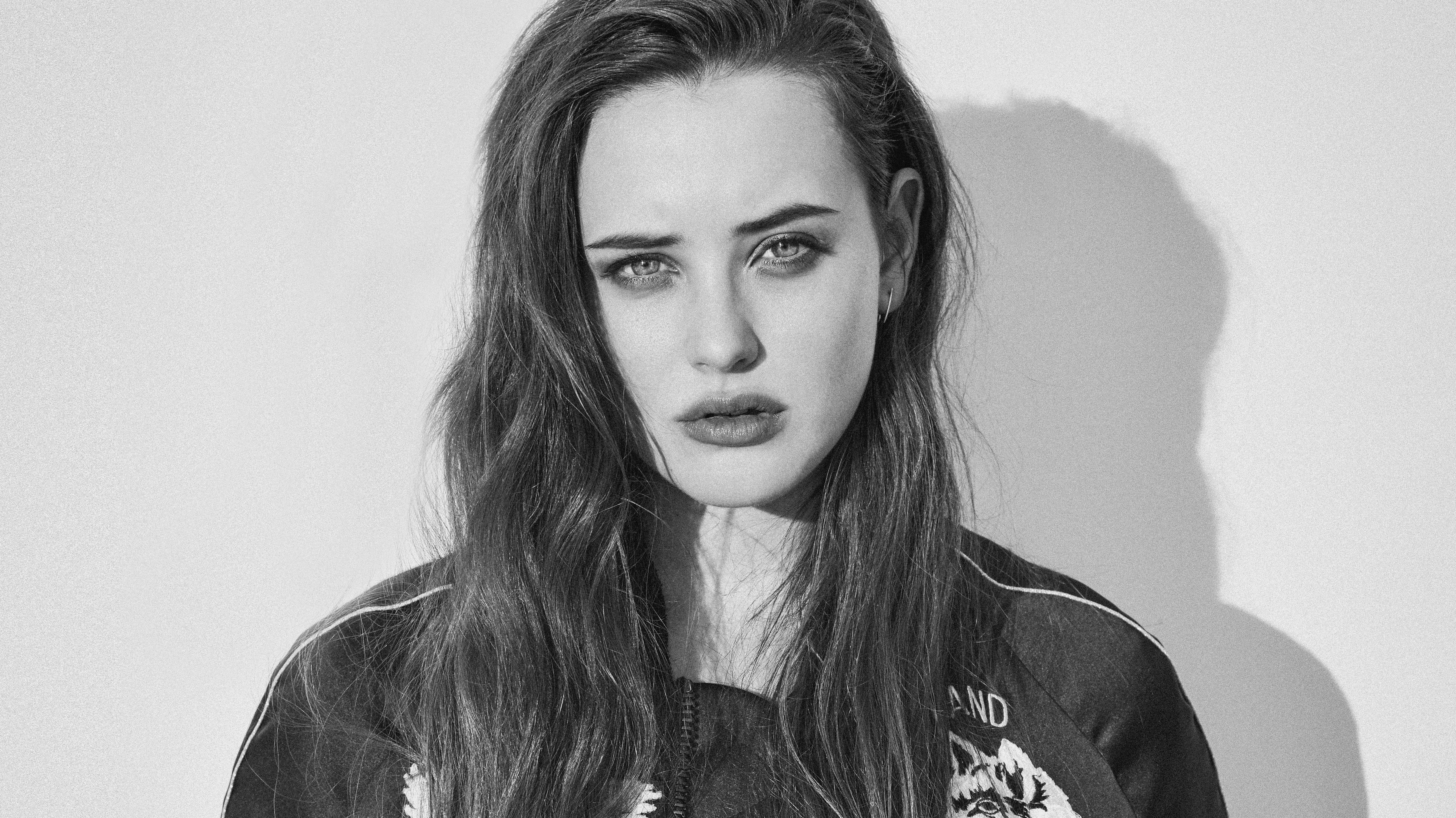 Katherine Langford Actress Monochrome Wallpapers