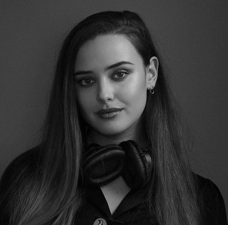 Katherine Langford Actress Monochrome Wallpapers