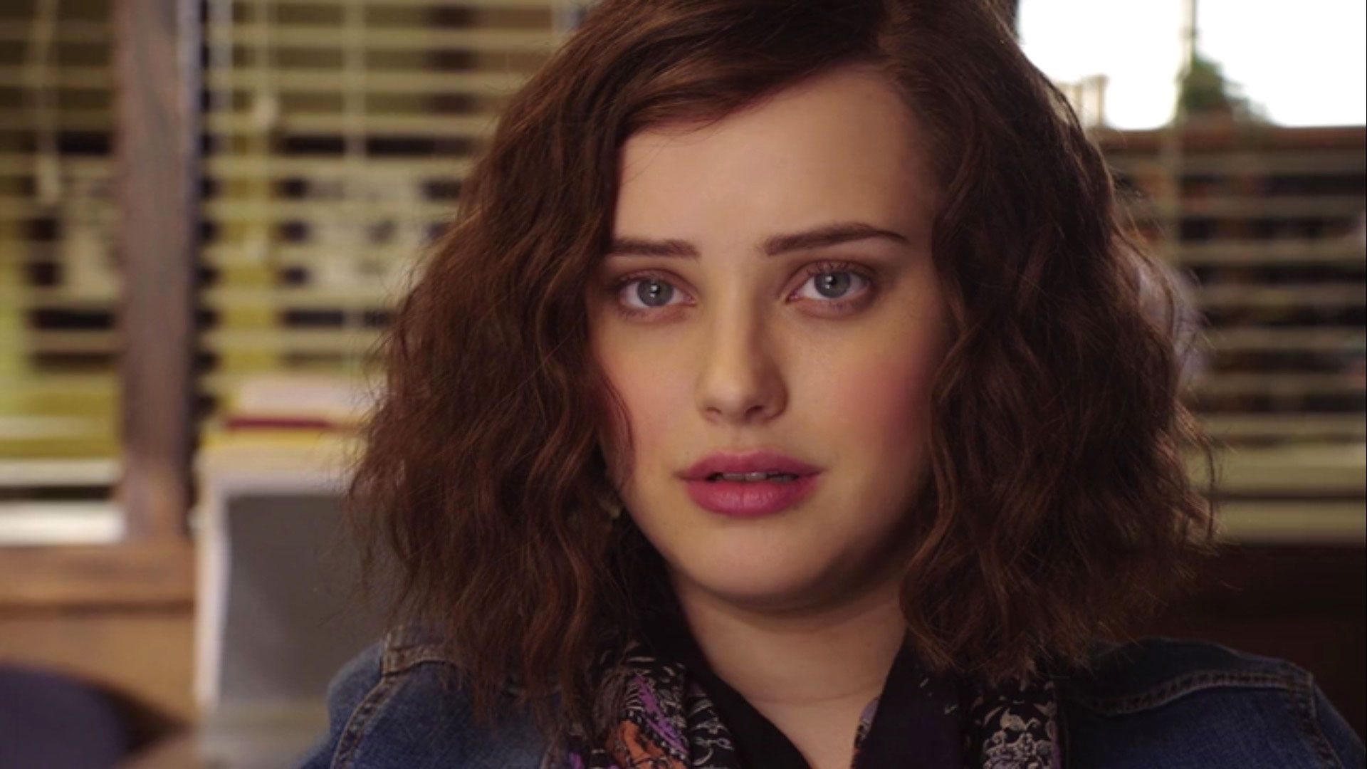 Katherine Langford As Hannah In 13 Reasons Why Wallpapers