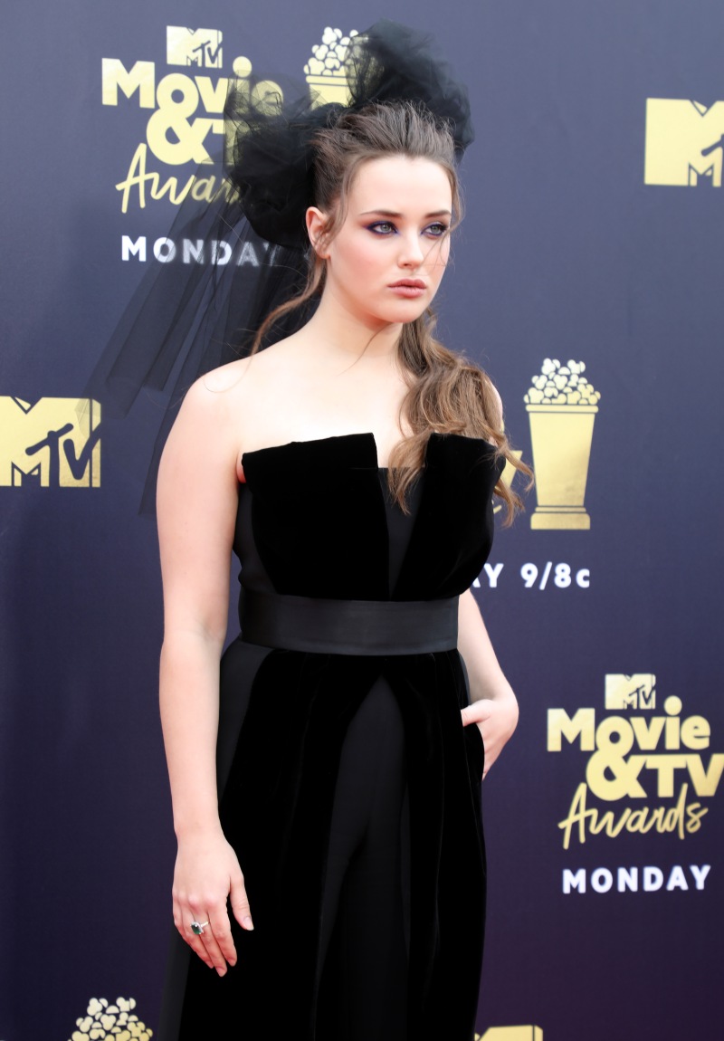 Katherine Langford Mtv Awards 2018 Portrait Wallpapers