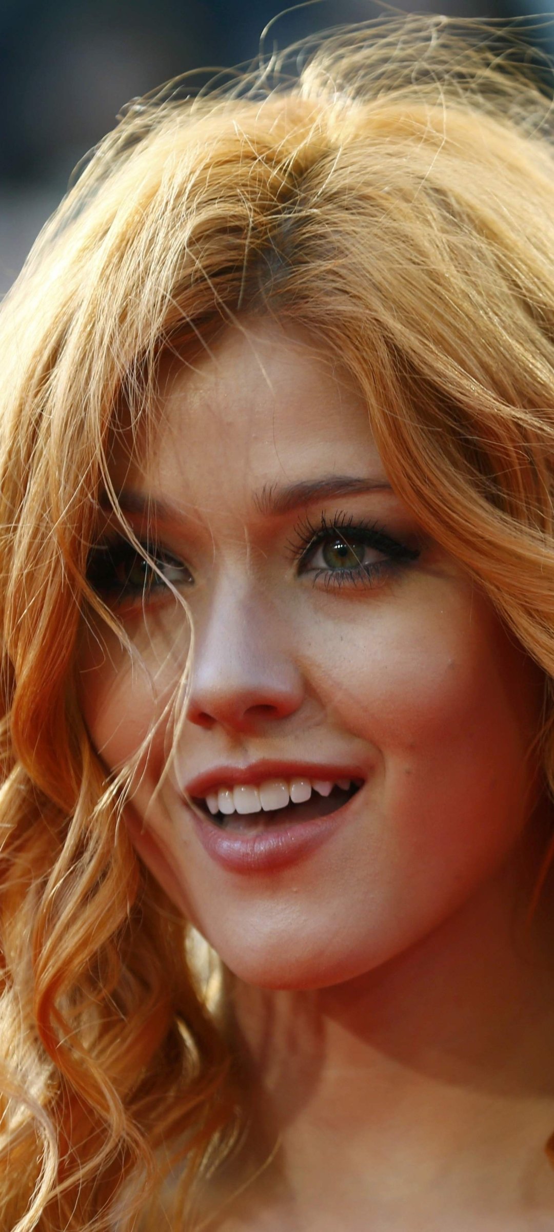 Katherine McNamara Face Wallpapers