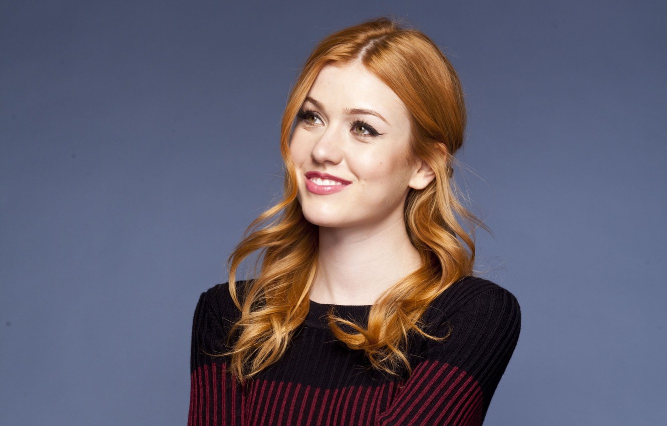 Katherine McNamara Face Wallpapers