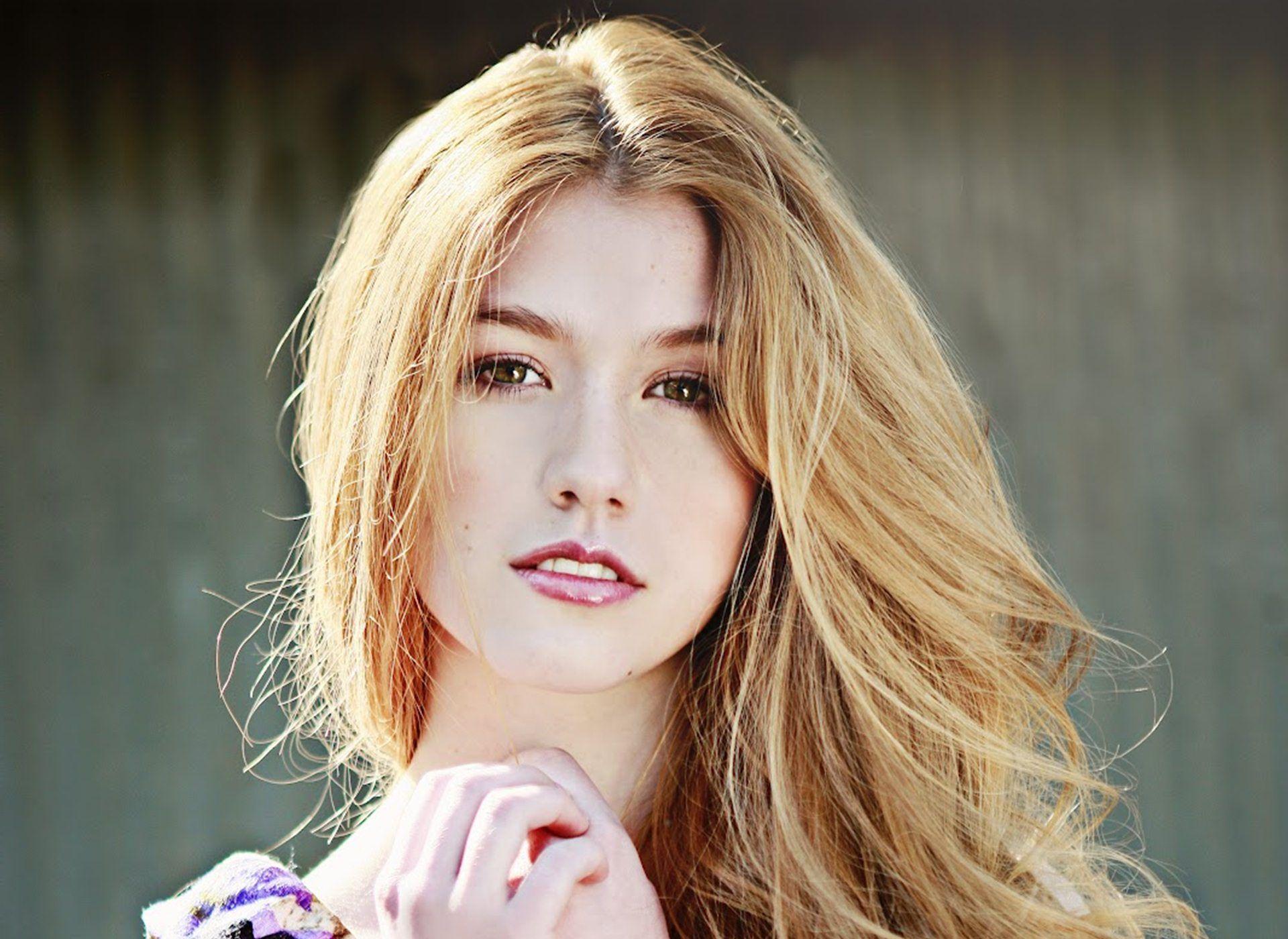 Katherine McNamara Face Wallpapers