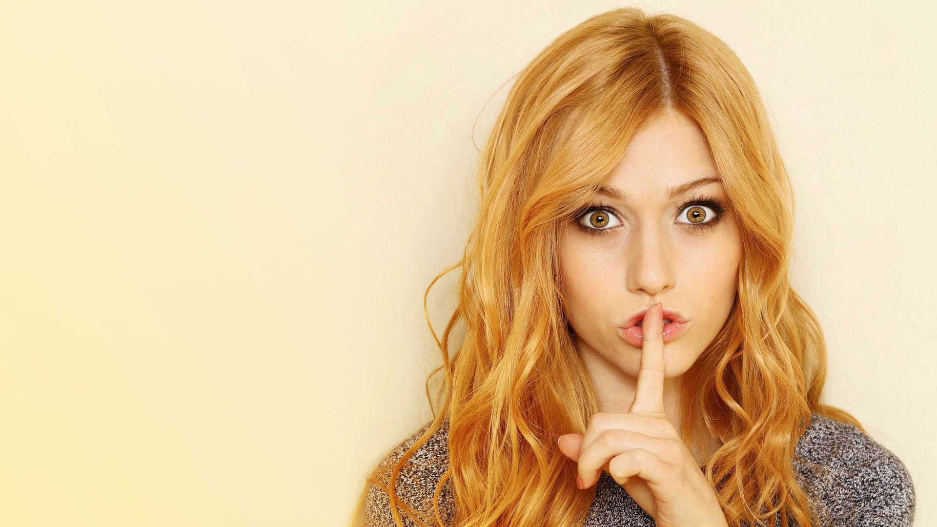 Katherine McNamara Shadowhunters Actress Wallpapers