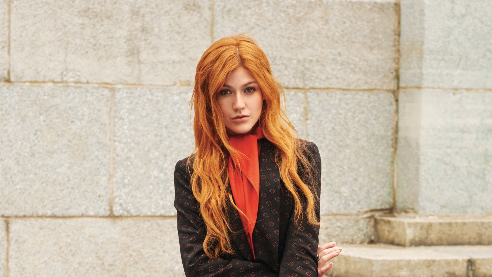 Katherine McNamara Shadowhunters Actress Wallpapers