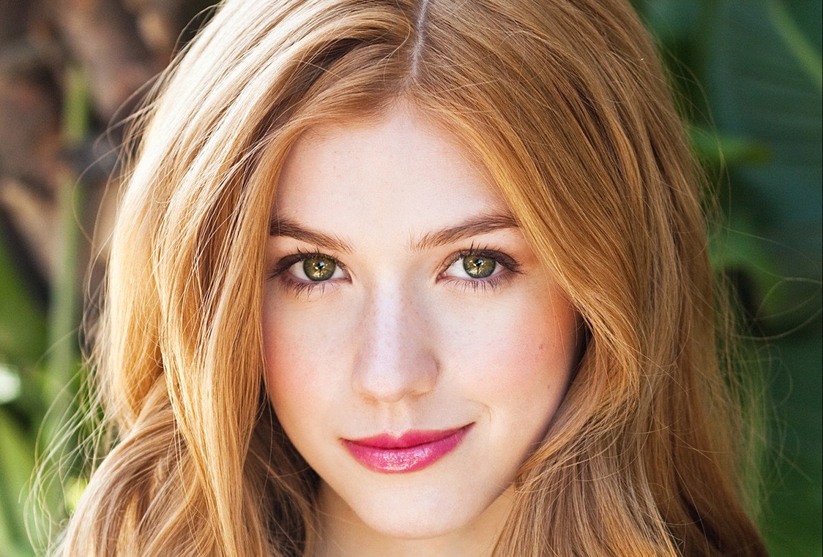 Katherine McNamara Shadowhunters Actress Wallpapers