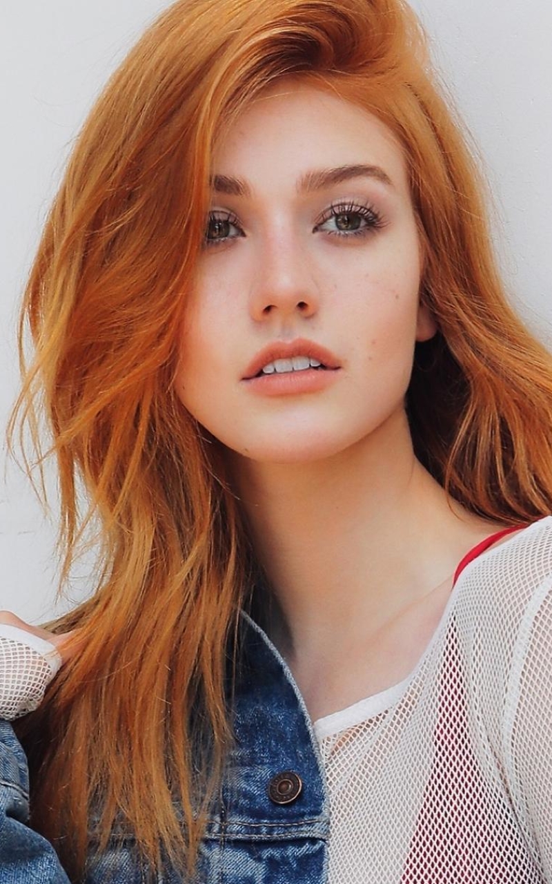 Katherine McNamara Stunning Wallpapers