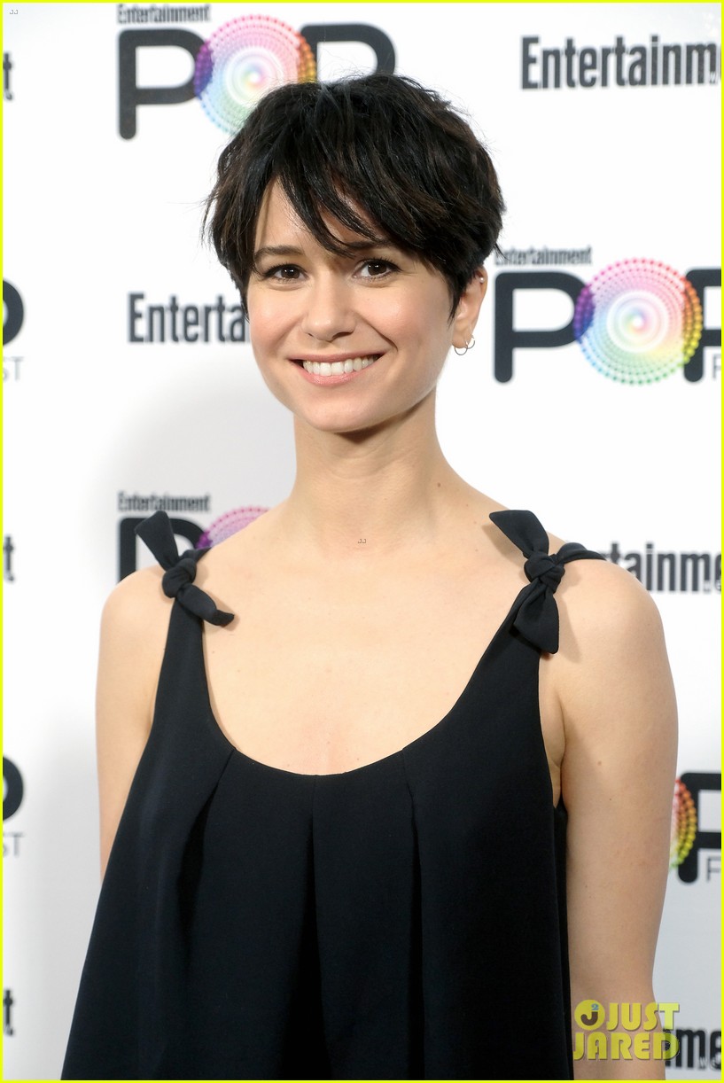 Katherine Waterston Wallpapers