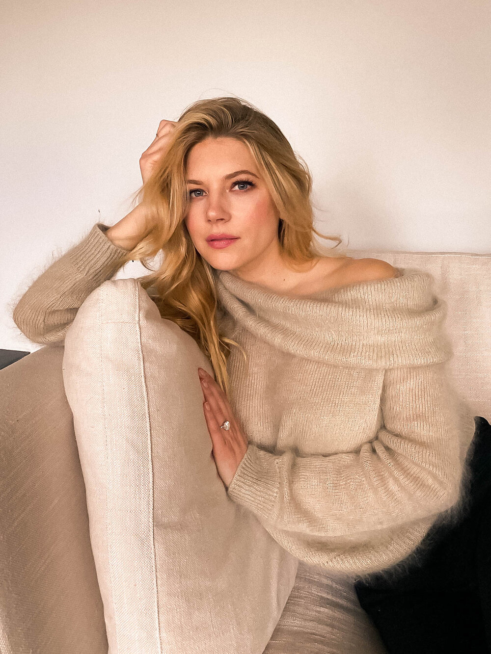 Katheryn Winnick Beautiful HD 2021 Wallpapers