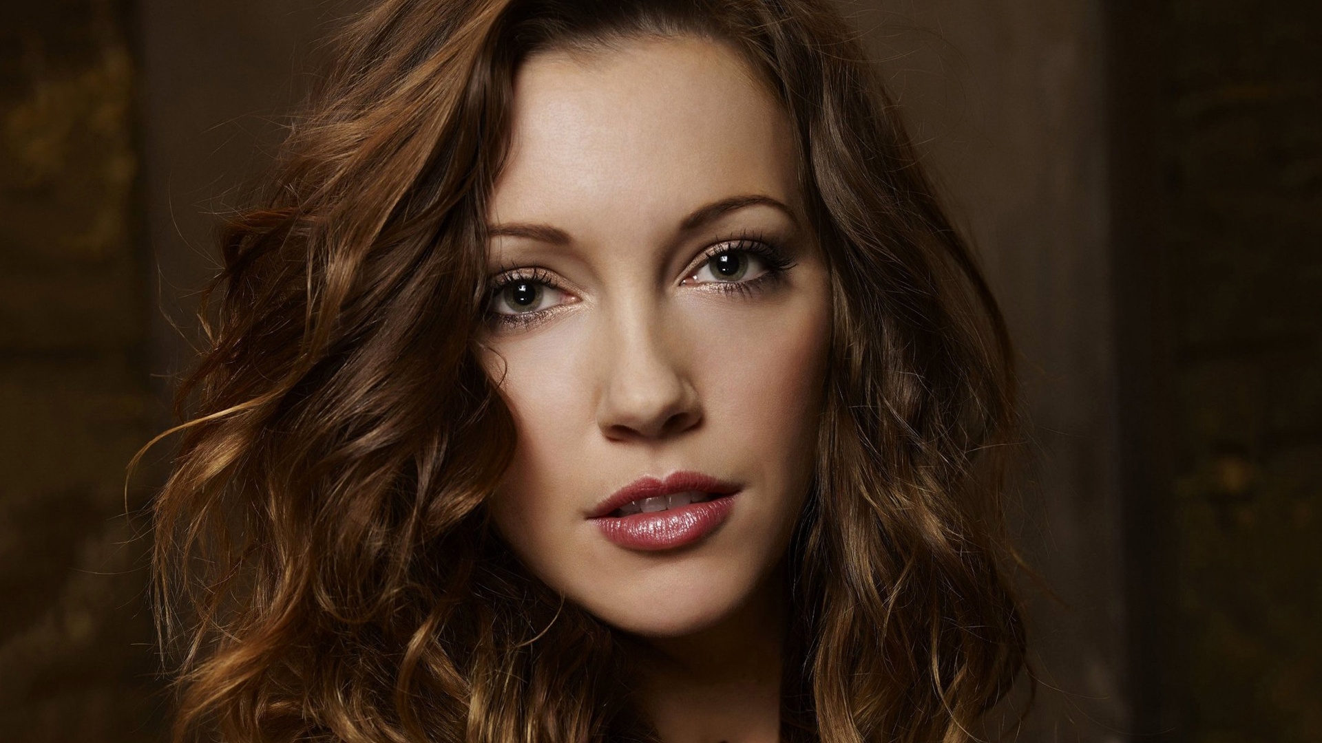 Katie Cassidy Wallpapers