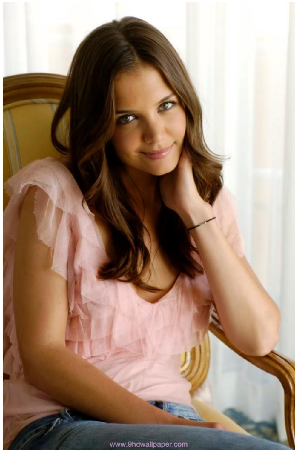 Katie Holmes Latest Wallpapers