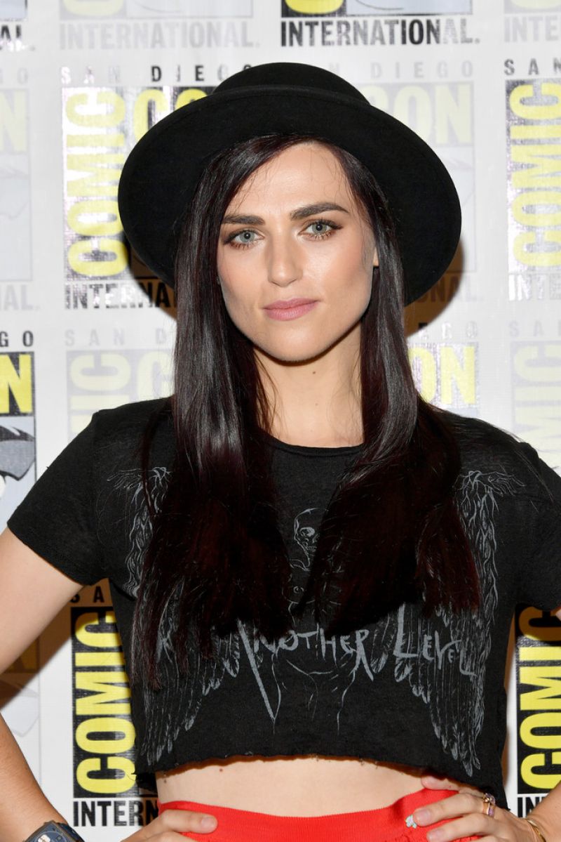 Katie McGrath Comic-Con Photoshoot Wallpapers