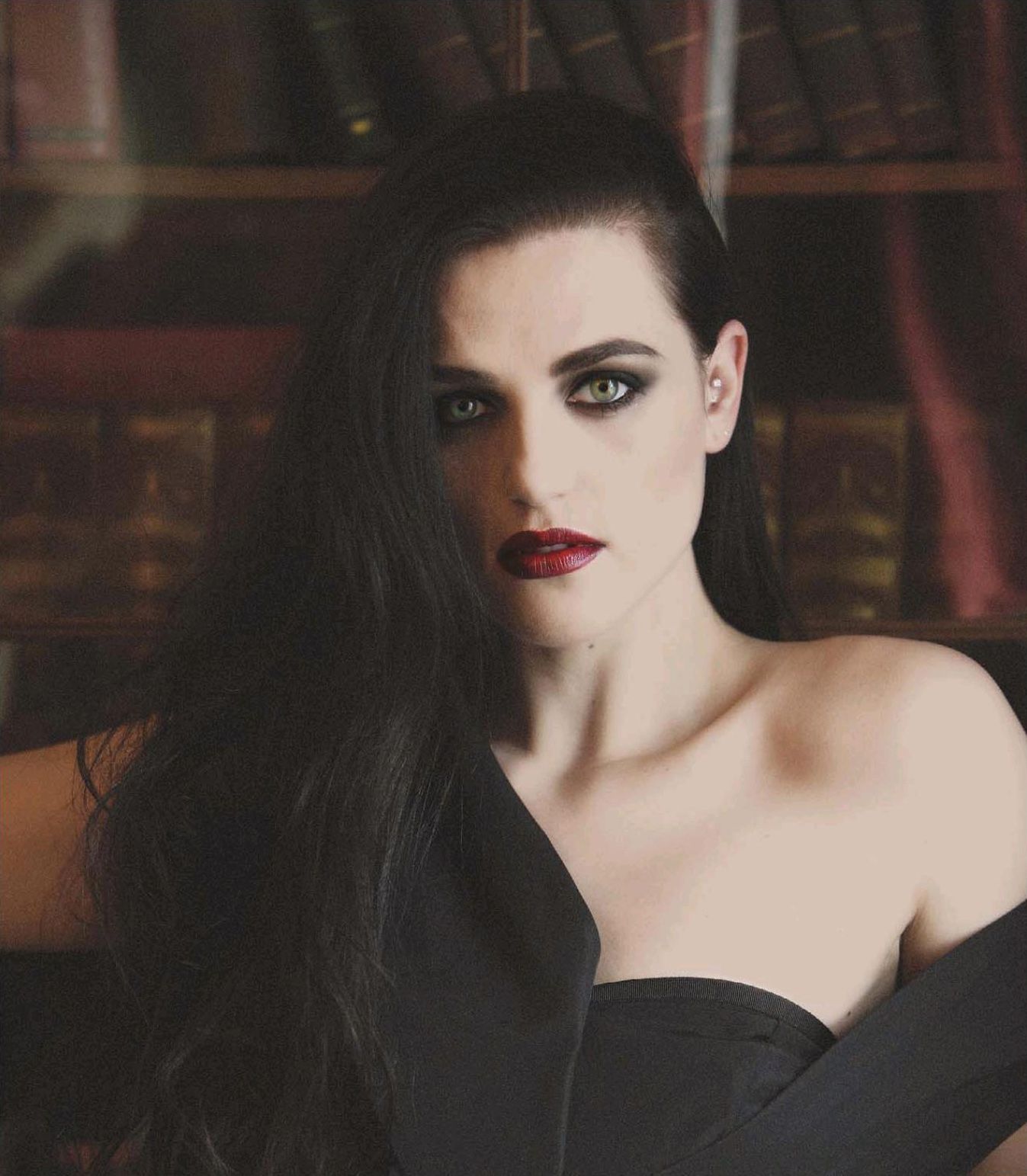 Katie McGrath Netflix Merlin Wallpapers