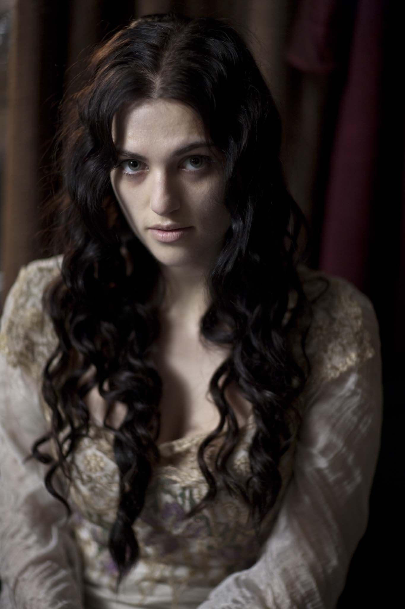 Katie McGrath Netflix Merlin Wallpapers