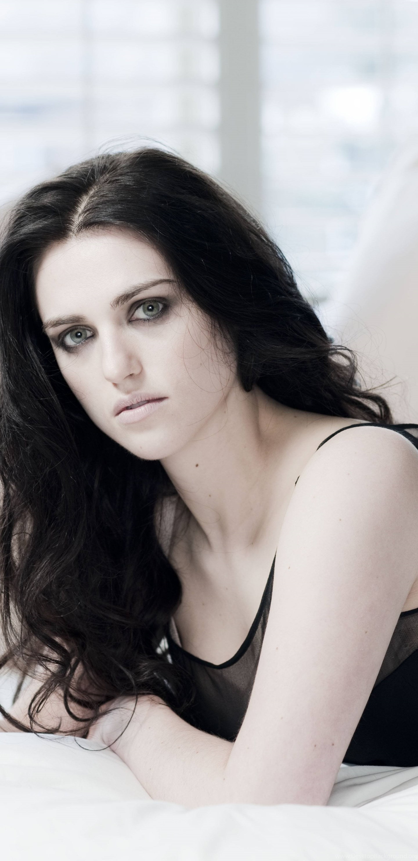 Katie McGrath Wallpapers