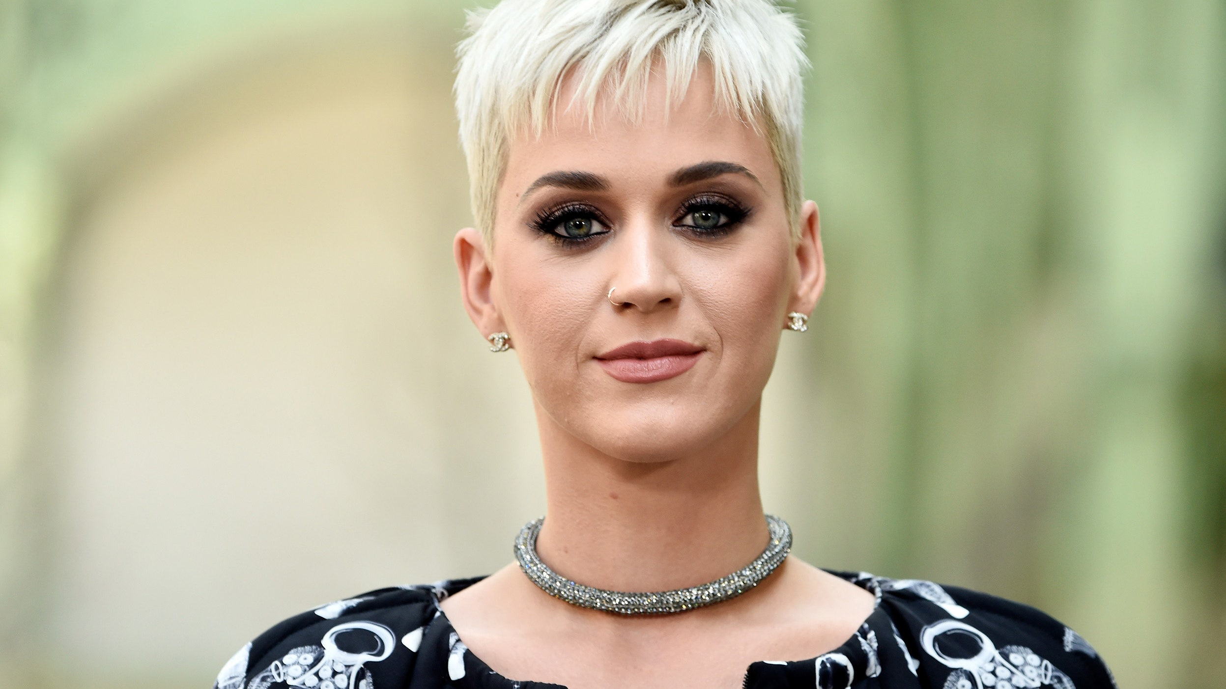 Katy Perry Face And Eyes Wallpapers
