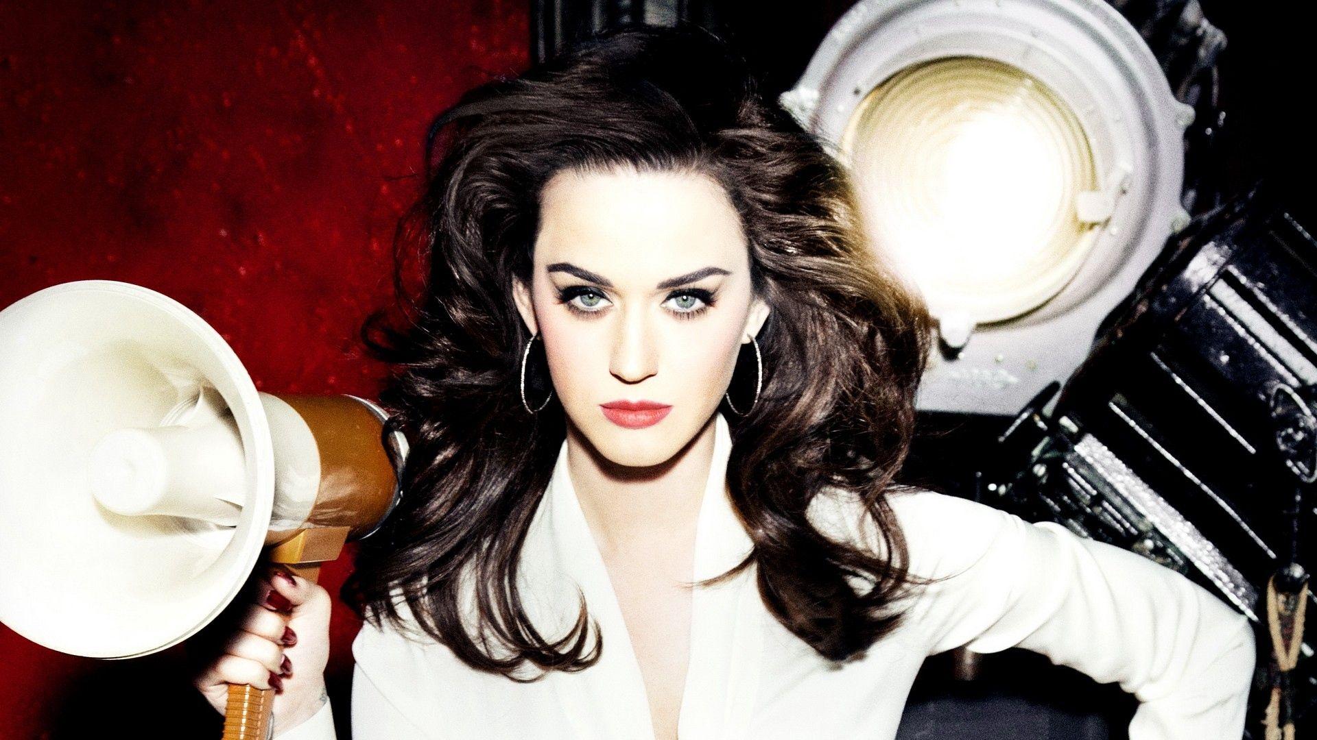 Katy Perry Face And Eyes Wallpapers