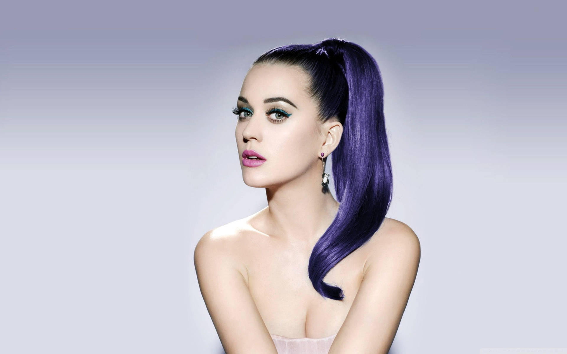 Katy Perry New Hair Style In Wallpapers