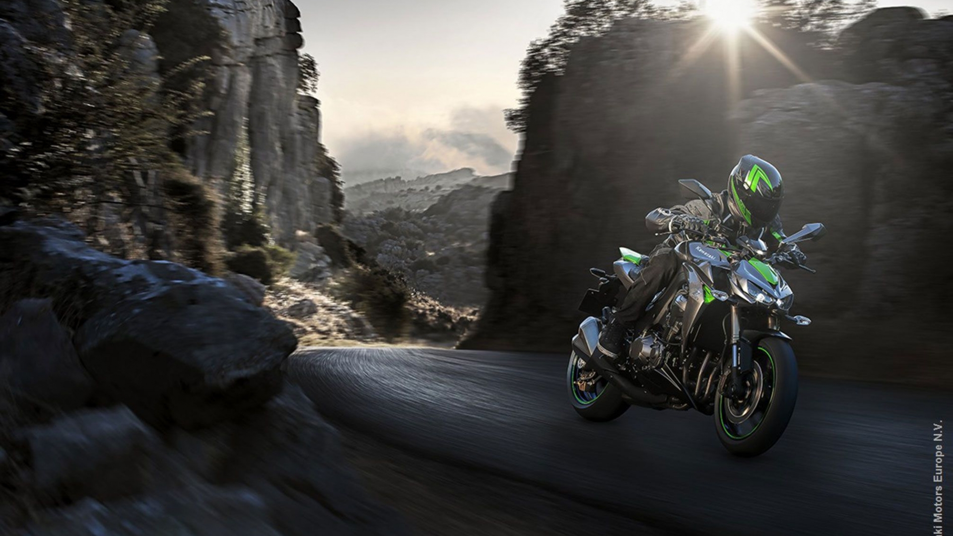 Kawasaki Z1000 Wallpapers