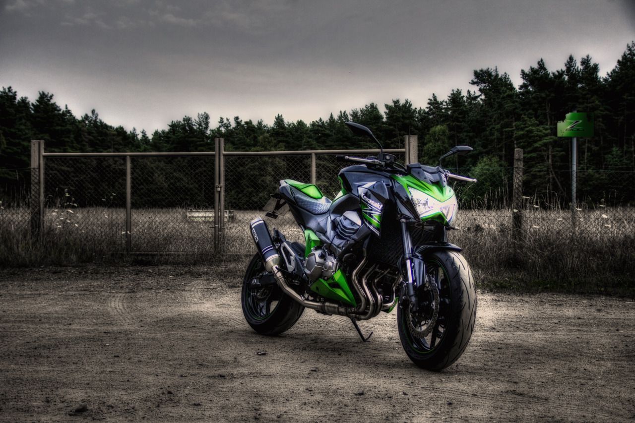 Kawasaki Z800 Wallpapers