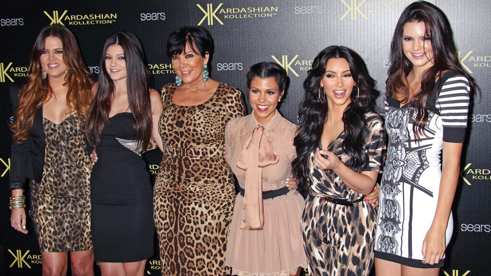 Keeping Up With The Kardashians Season 14 2018 Wallpapers