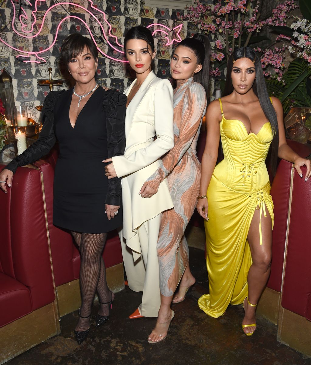Keeping Up With The Kardashians Season 14 2018 Wallpapers
